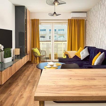 Lumina Luxury 3-Rooms Apartments With Parking Λοτζ Εξωτερικό φωτογραφία