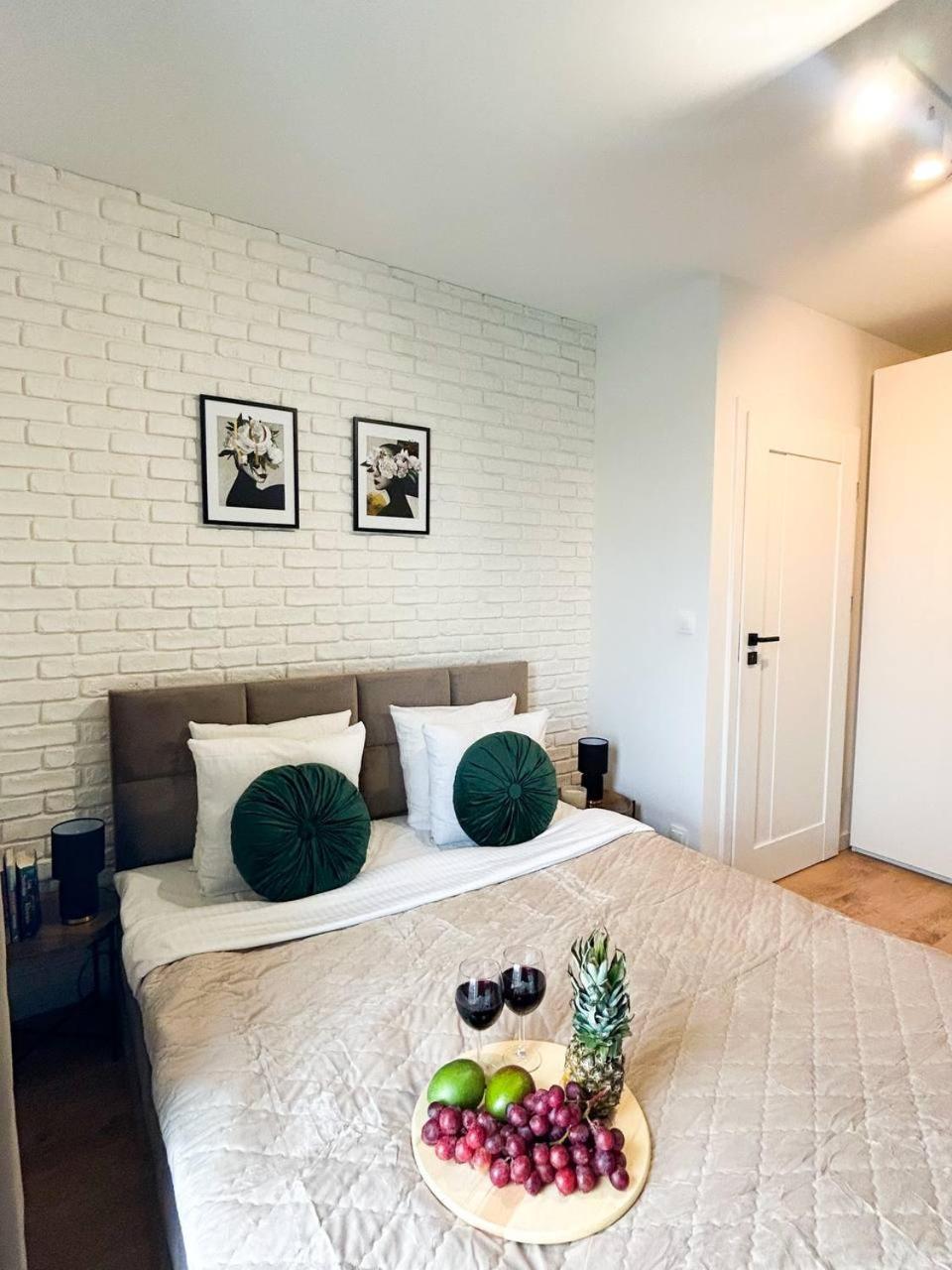 Lumina Luxury 3-Rooms Apartments With Parking Λοτζ Εξωτερικό φωτογραφία