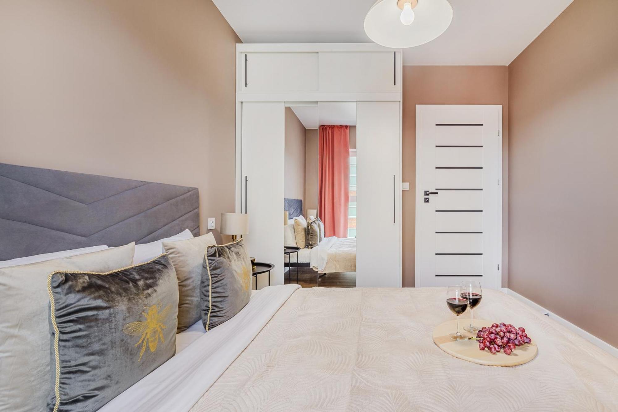 Lumina Luxury 3-Rooms Apartments With Parking Λοτζ Εξωτερικό φωτογραφία