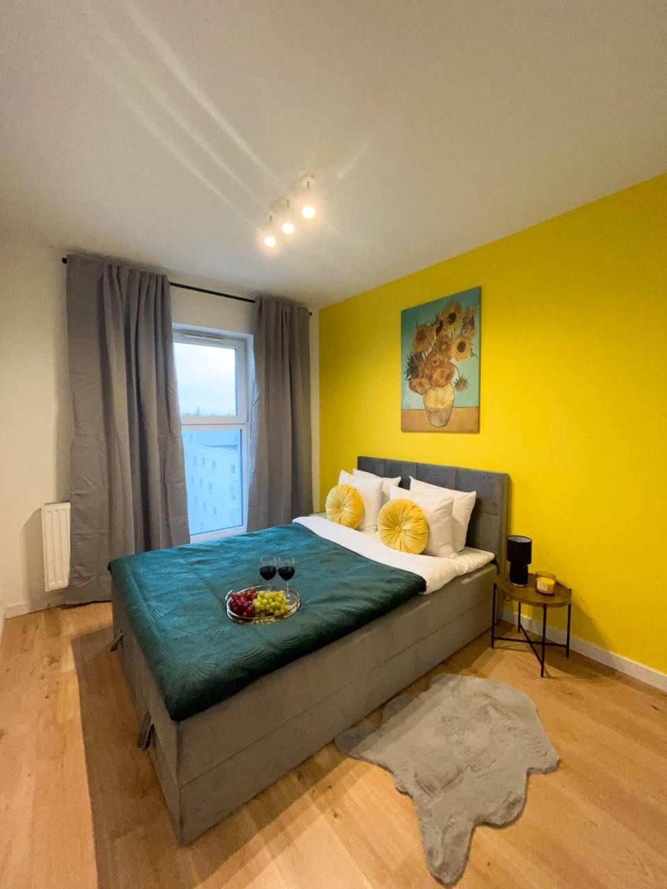 Lumina Luxury 3-Rooms Apartments With Parking Λοτζ Εξωτερικό φωτογραφία